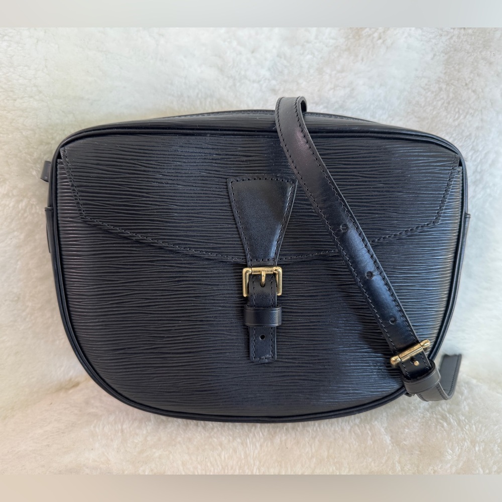 LOUIS VUITTON Jeune Fille MM Epi Leather Bag